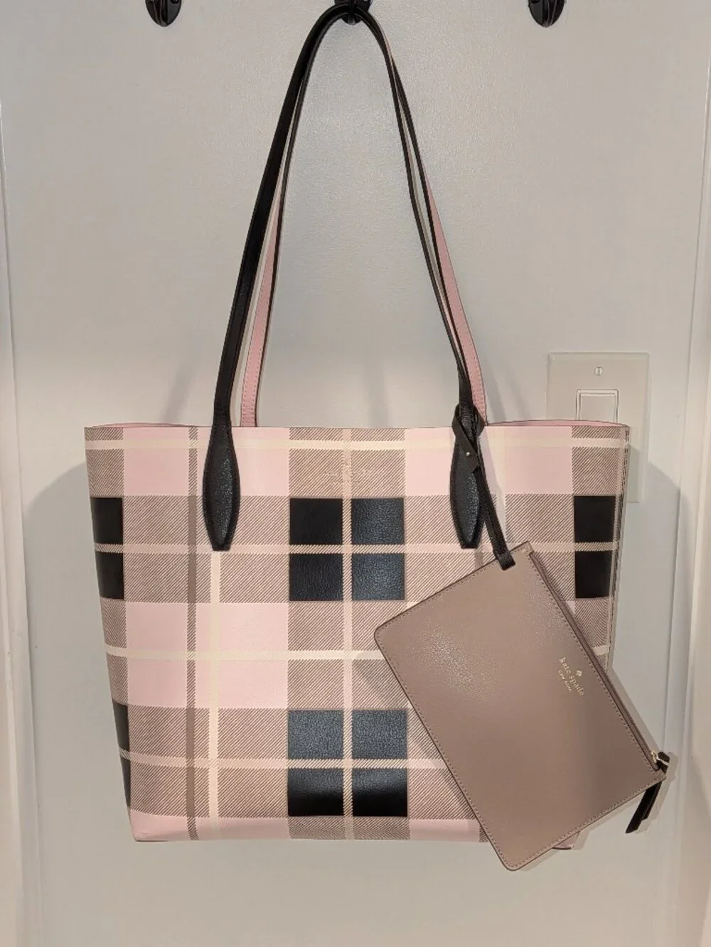 Kate Spade Arch Woodland Plaid Large Reversible Tote + Detachable Wristlet EUC